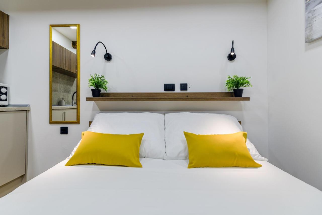 Urban Apartments With Sauna Zara Esterno foto